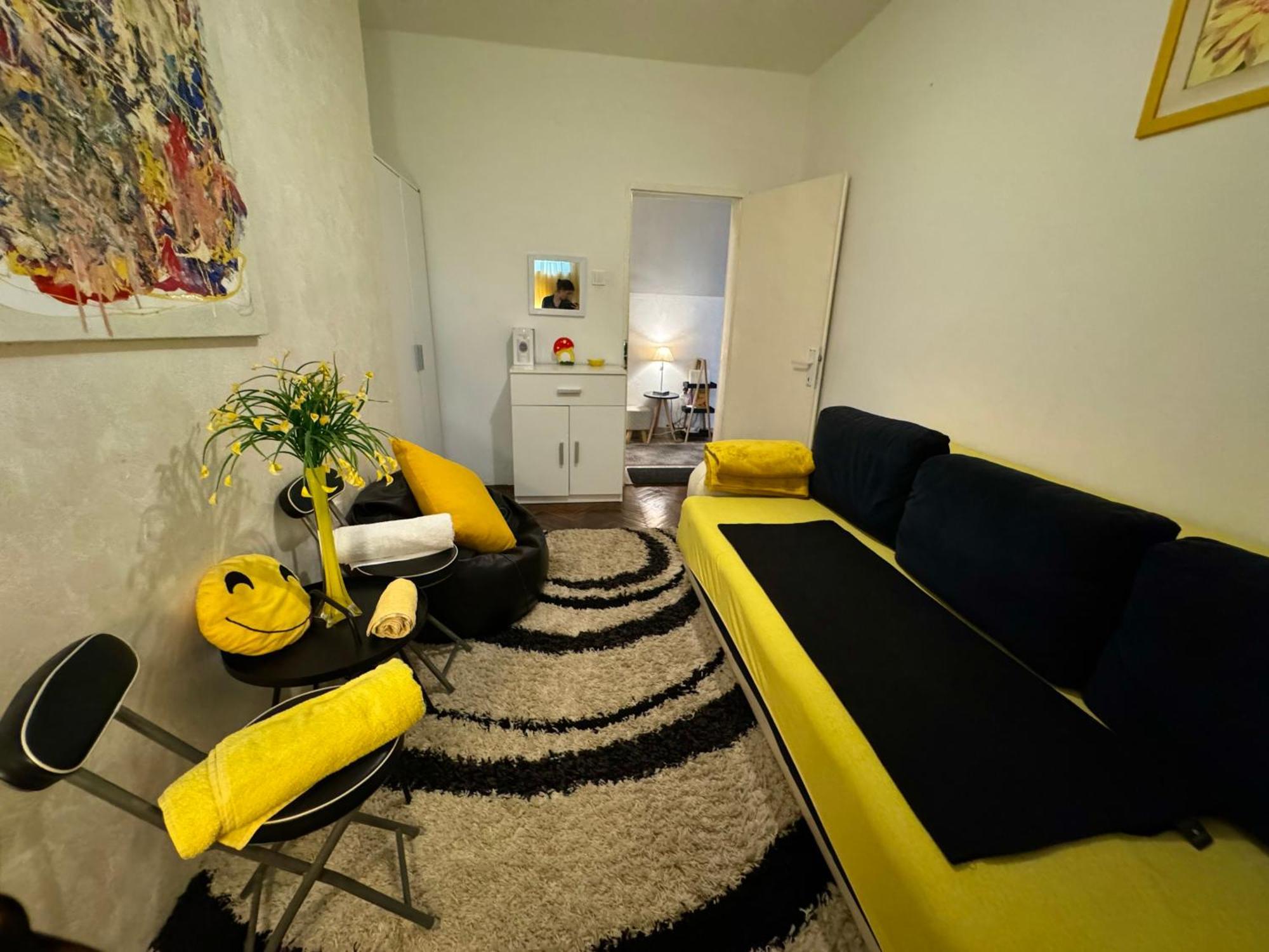 Aparthotel Maxim โกตอร์ ภายนอก รูปภาพ